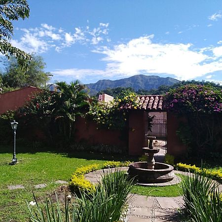 Hotel La Casona Camiri Exterior foto